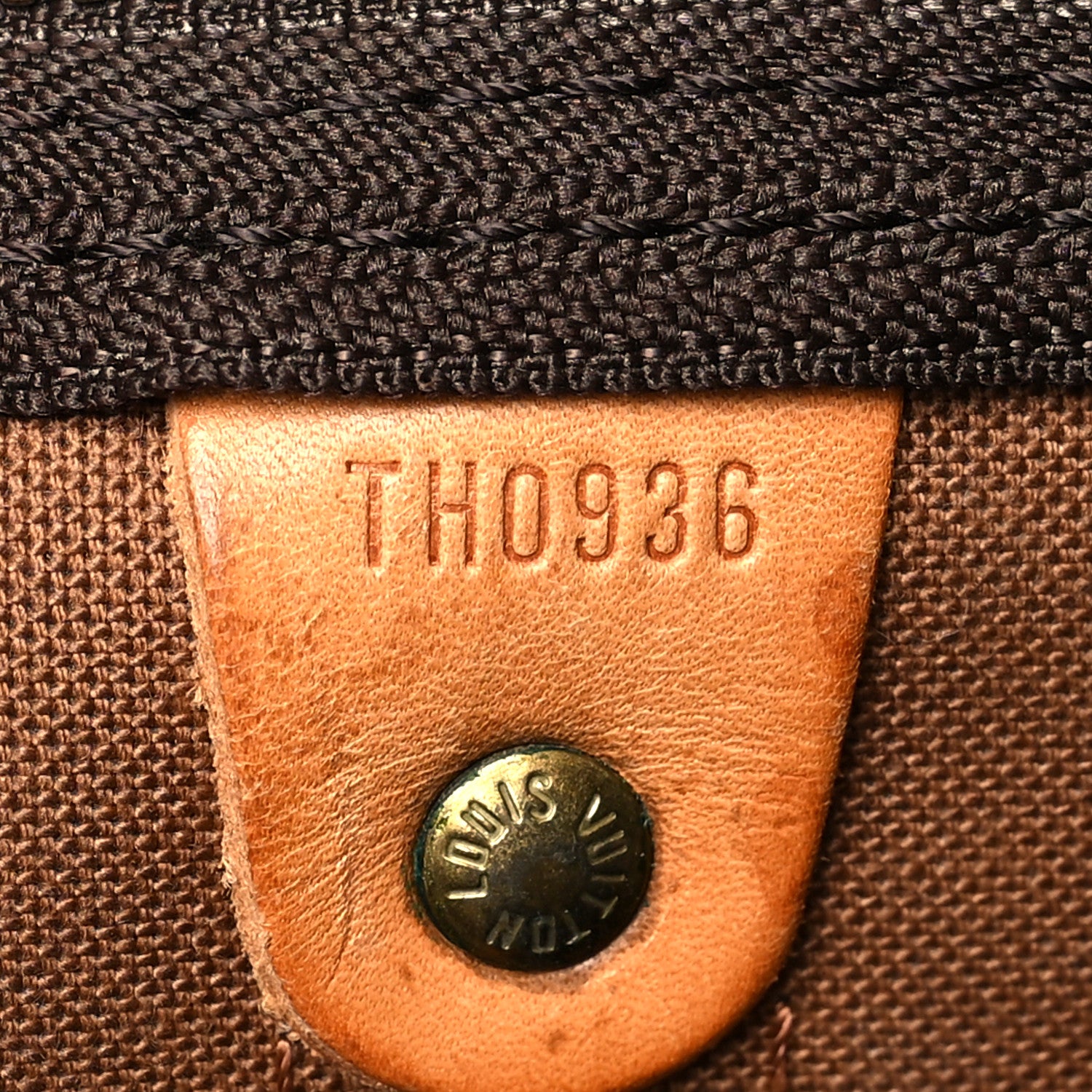 Louis Vuitton Monogram Keepall Bandouliere 55 7 of 20