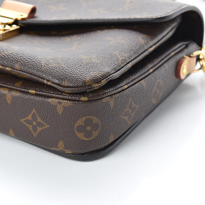 Louis Vuitton Monogram Pochette Metis 8 of 8