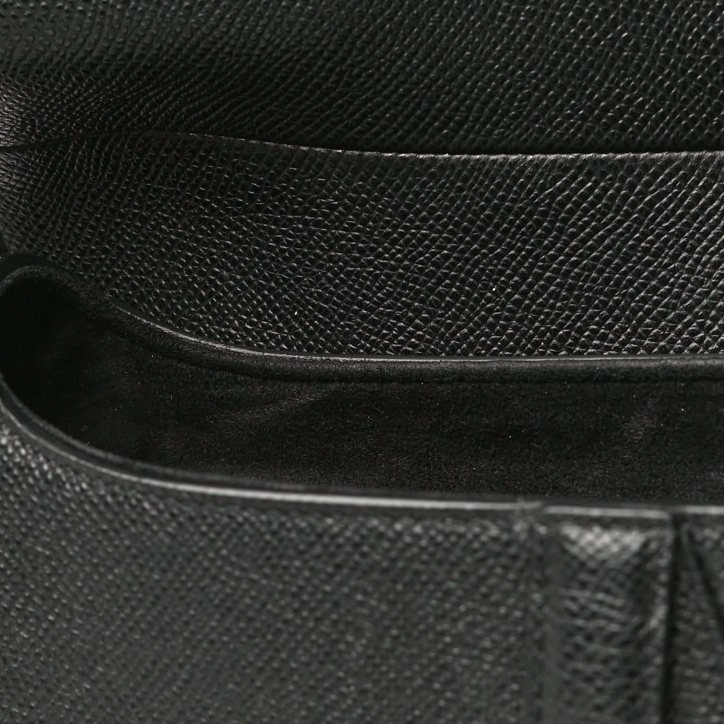 Grained Calfskin Saddle Bag Black