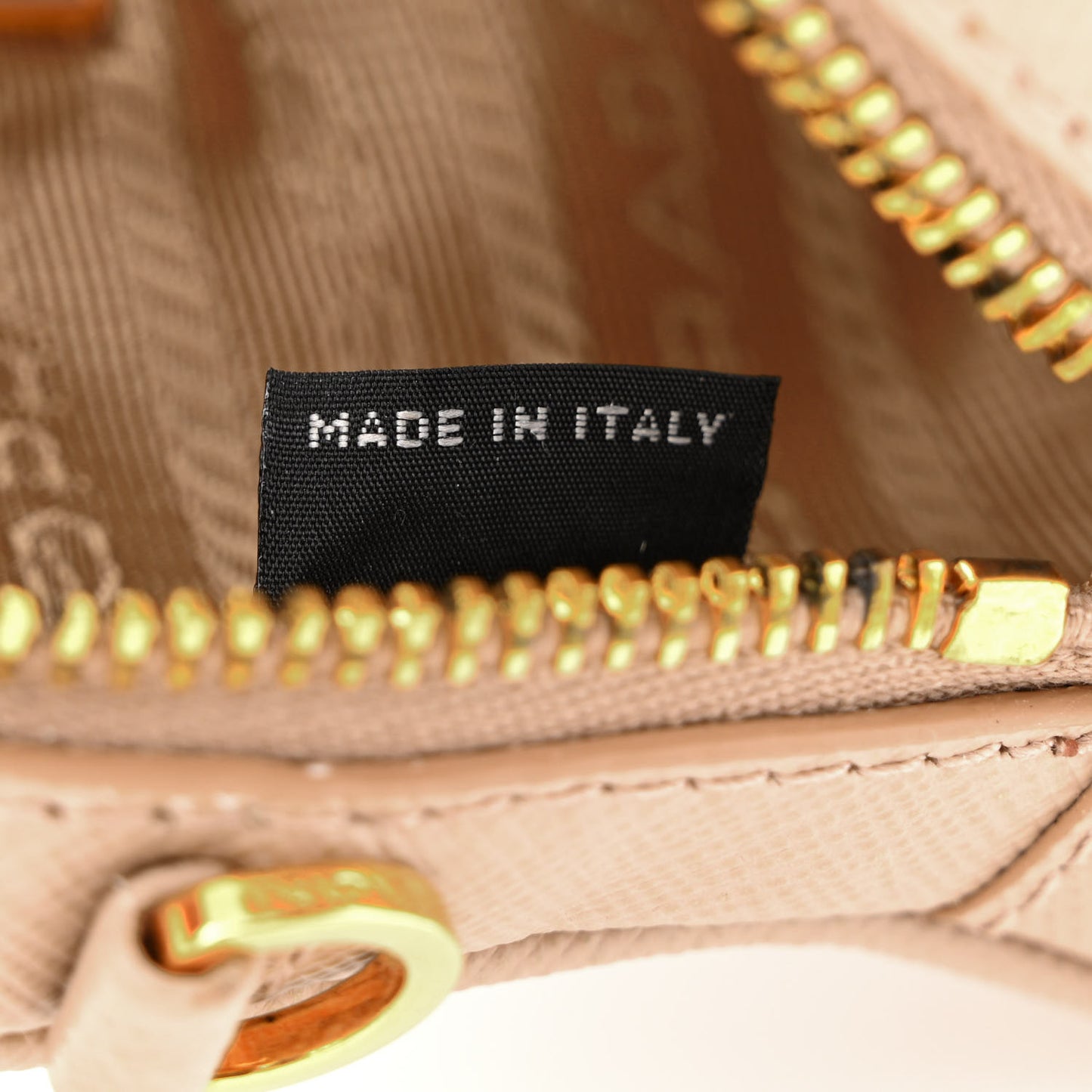 Saffiano Mini Camera Crossbody Cammeo