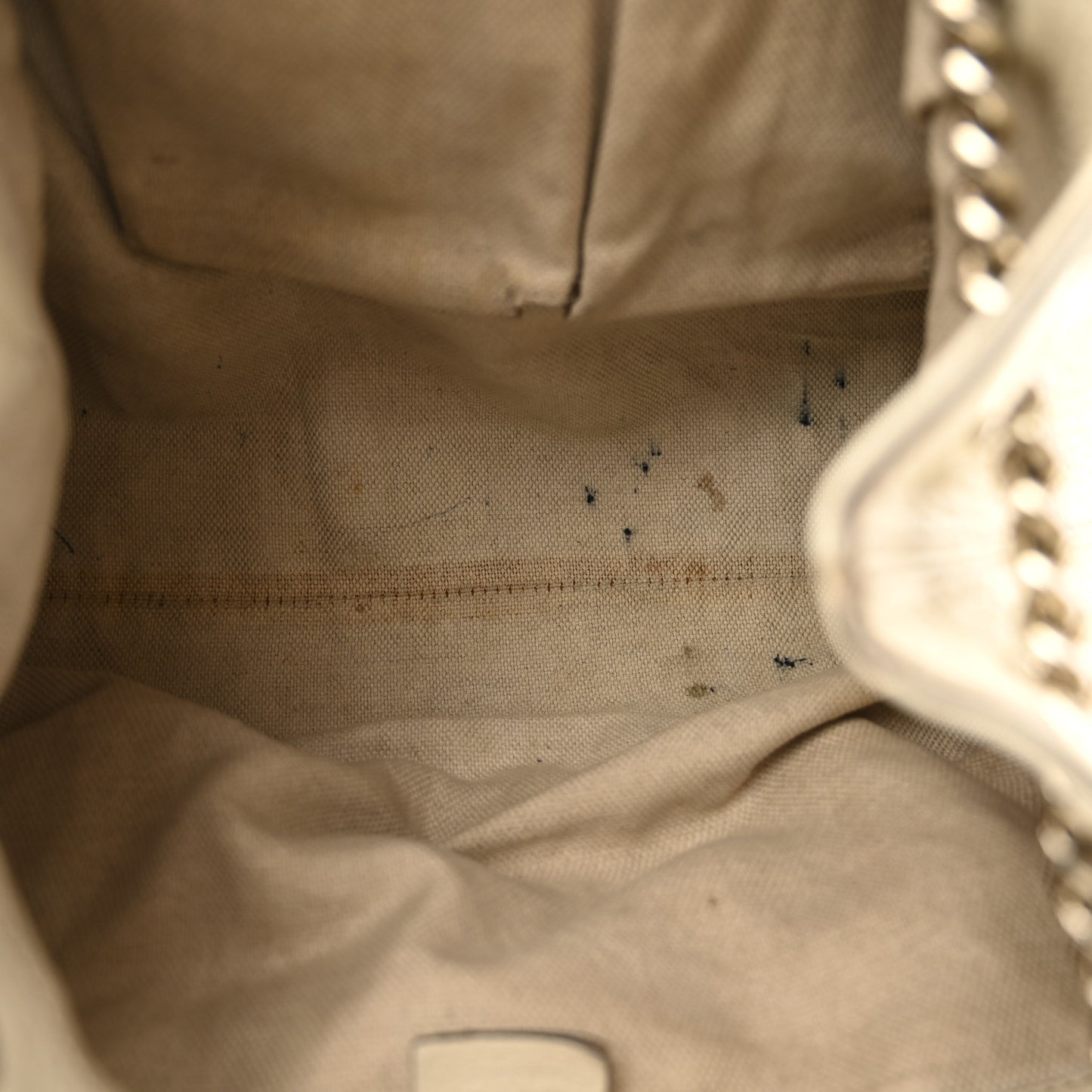 Pebbled Calfskin Medium Soho Chain Shoulder Bag Off White