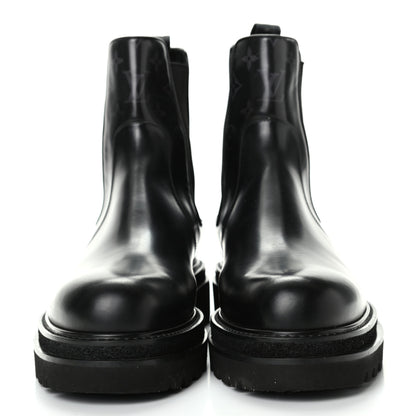 Louis Vuitton Calfskin Monogram Eclipse Chelsea Boots 9 Black 2 of 18