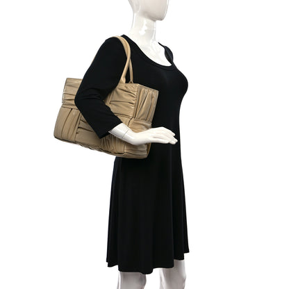 Bottega Veneta Foulard Intrecciato Pleated Medium Arco Tote Porridge 2 of 13
