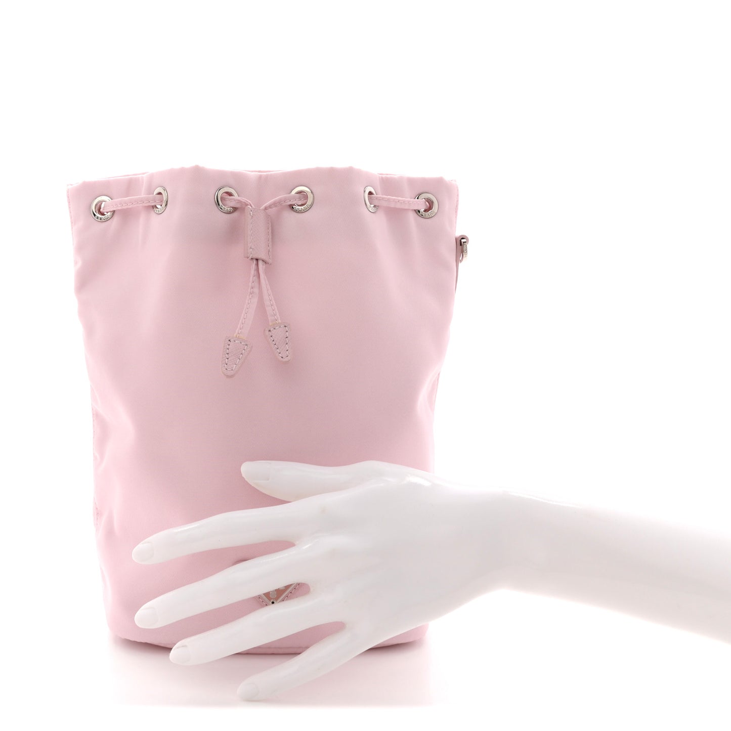 Nylon Vela Drawstring Wristlet Pouch Alabastro