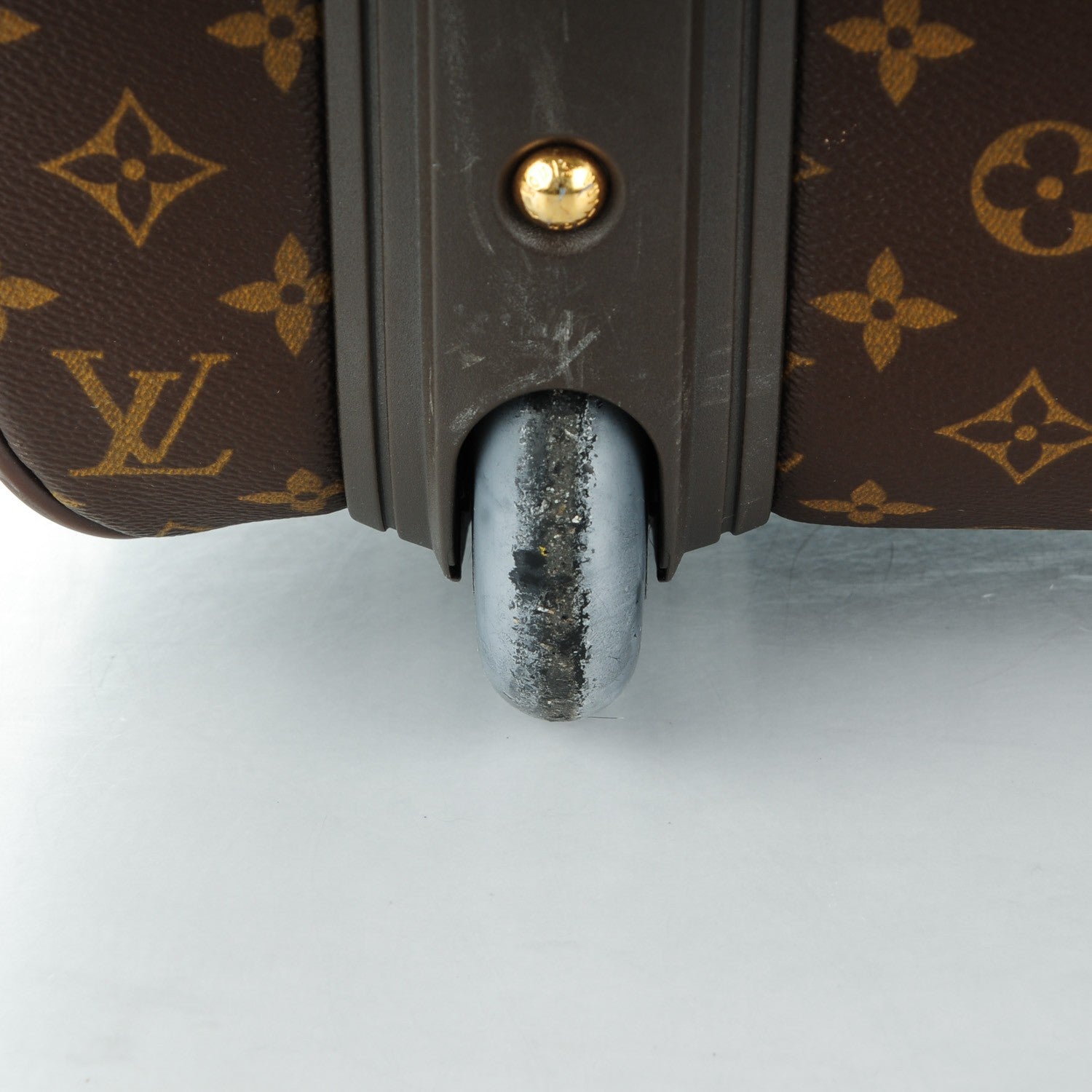 Louis Vuitton Monogram Pegase 55 12 of 15