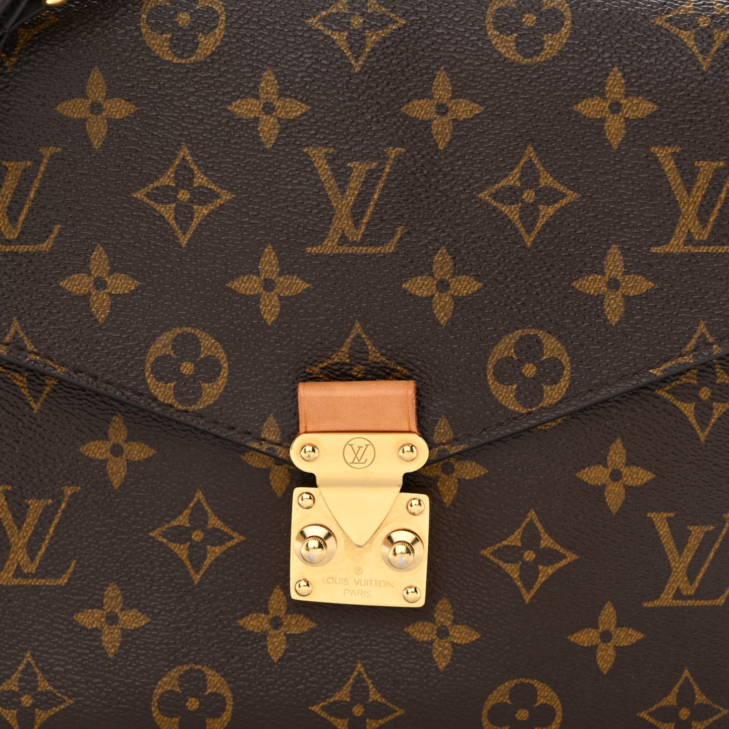 Monogram Pochette Metis