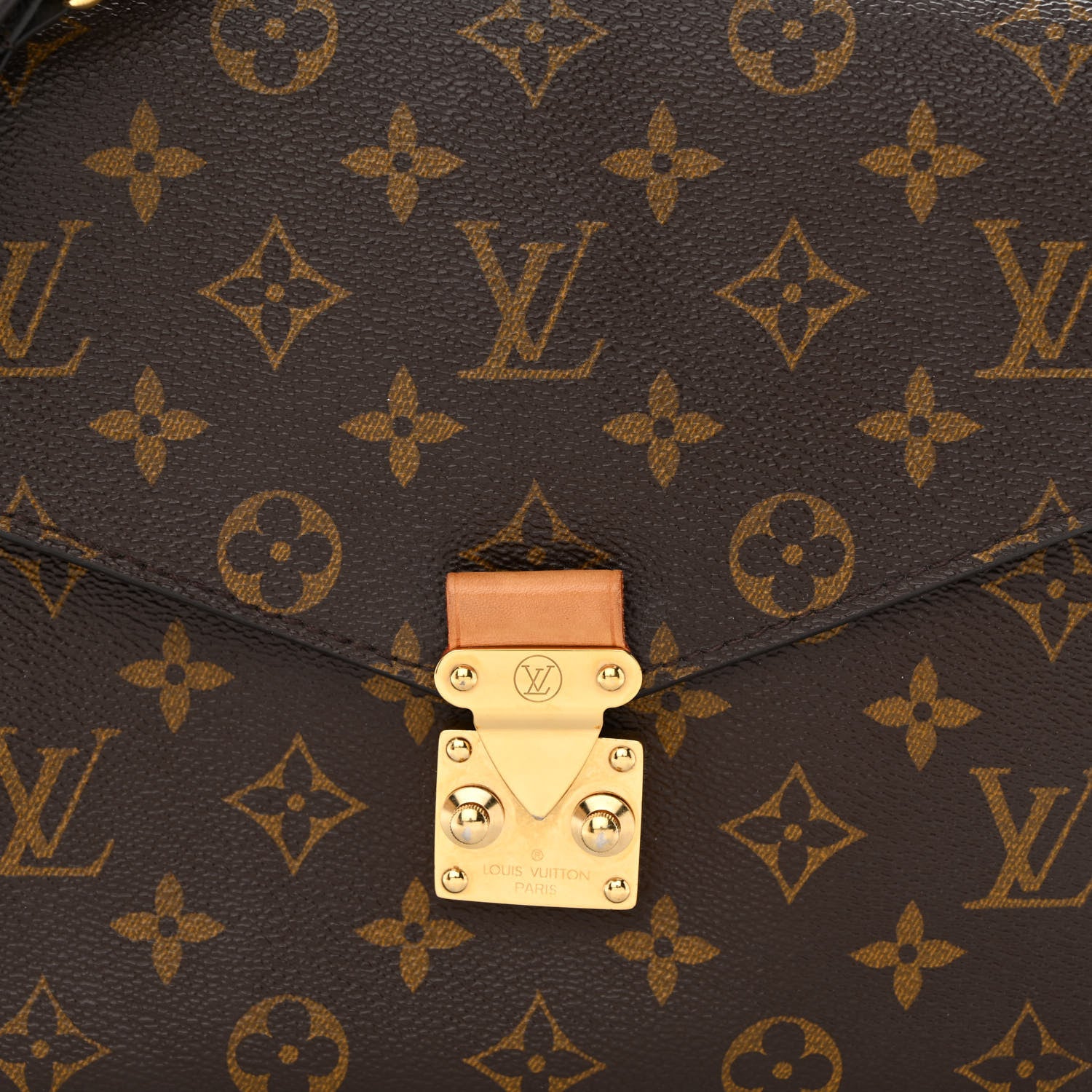 Louis Vuitton Monogram Pochette Metis 9 of 19