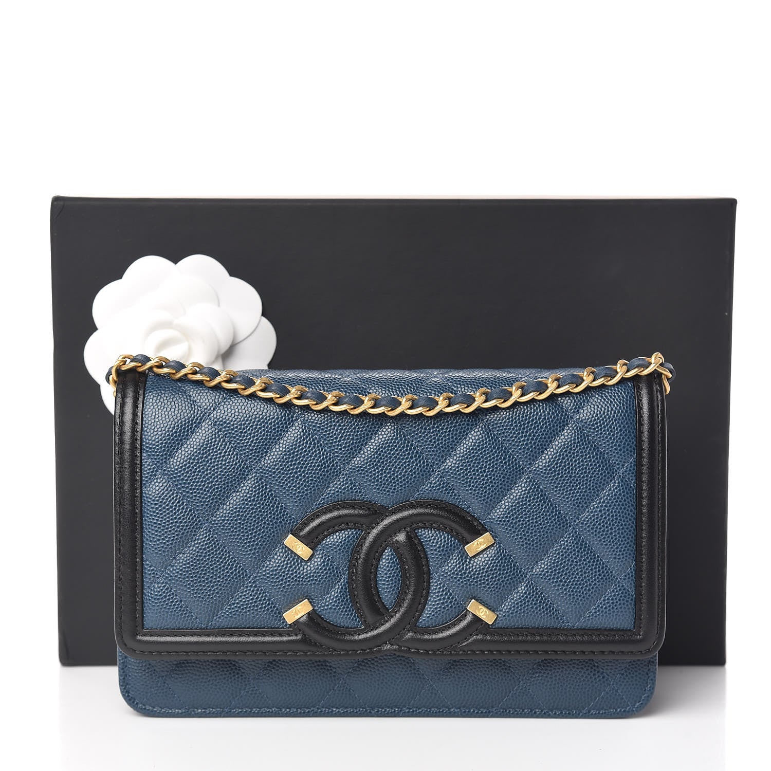 Chanel Caviar Quilted CC Filigree Wallet On Chain WOC Navy 12 of 12