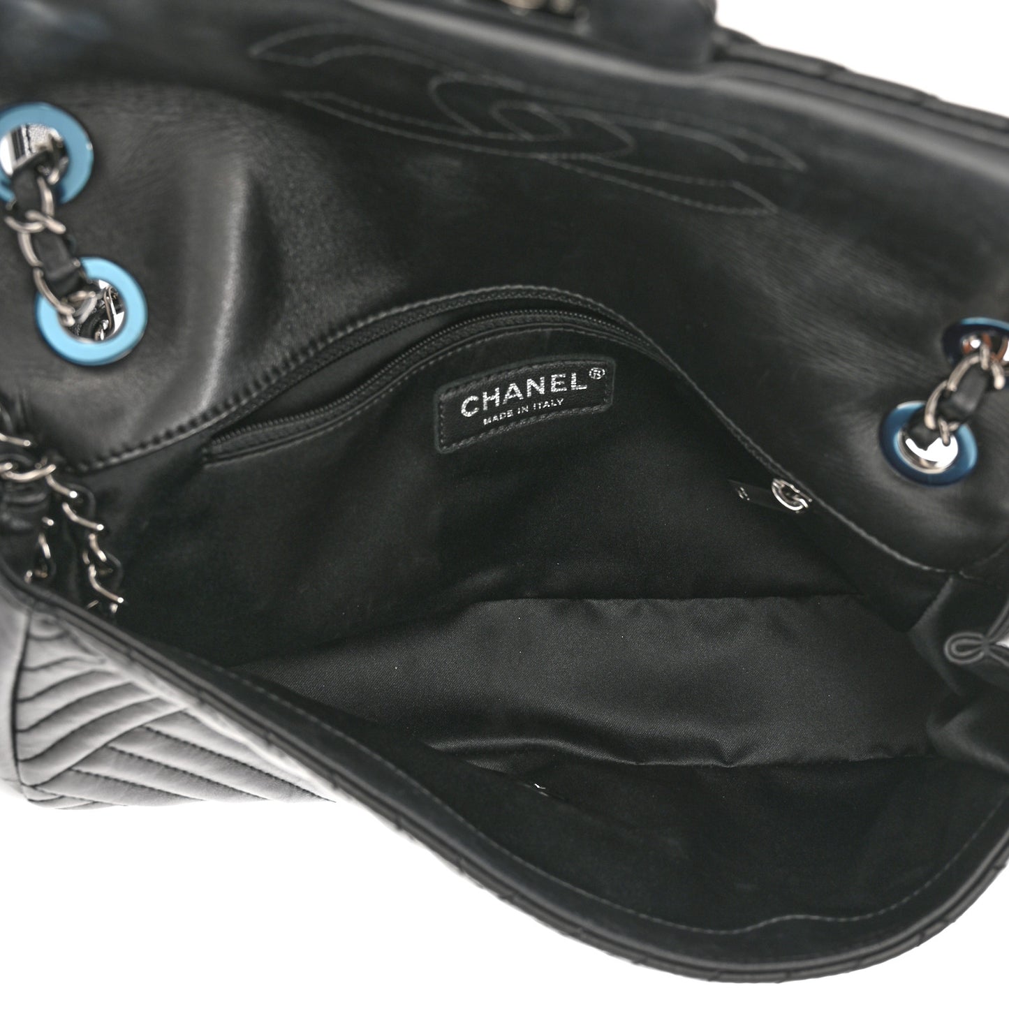 Lambskin Small CC Crossing Flap Black