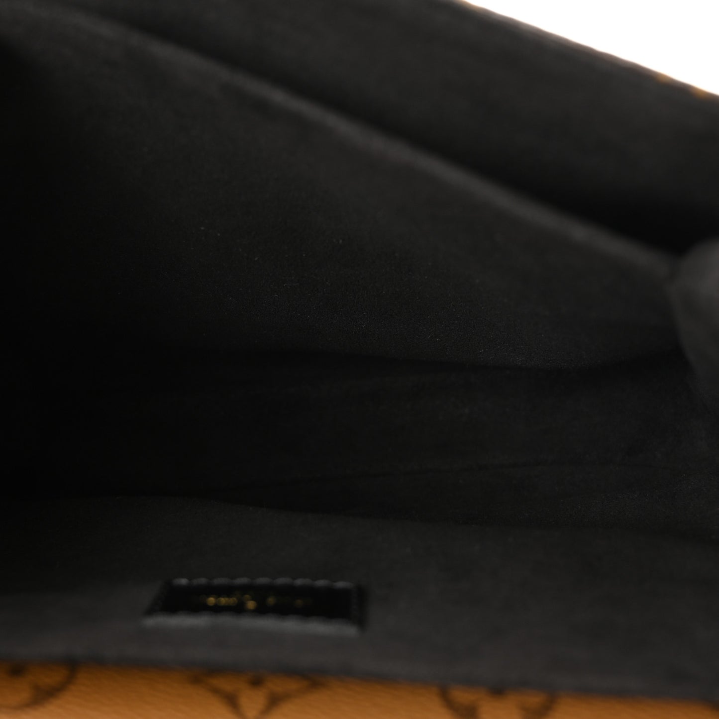Reverse Monogram Pochette Metis