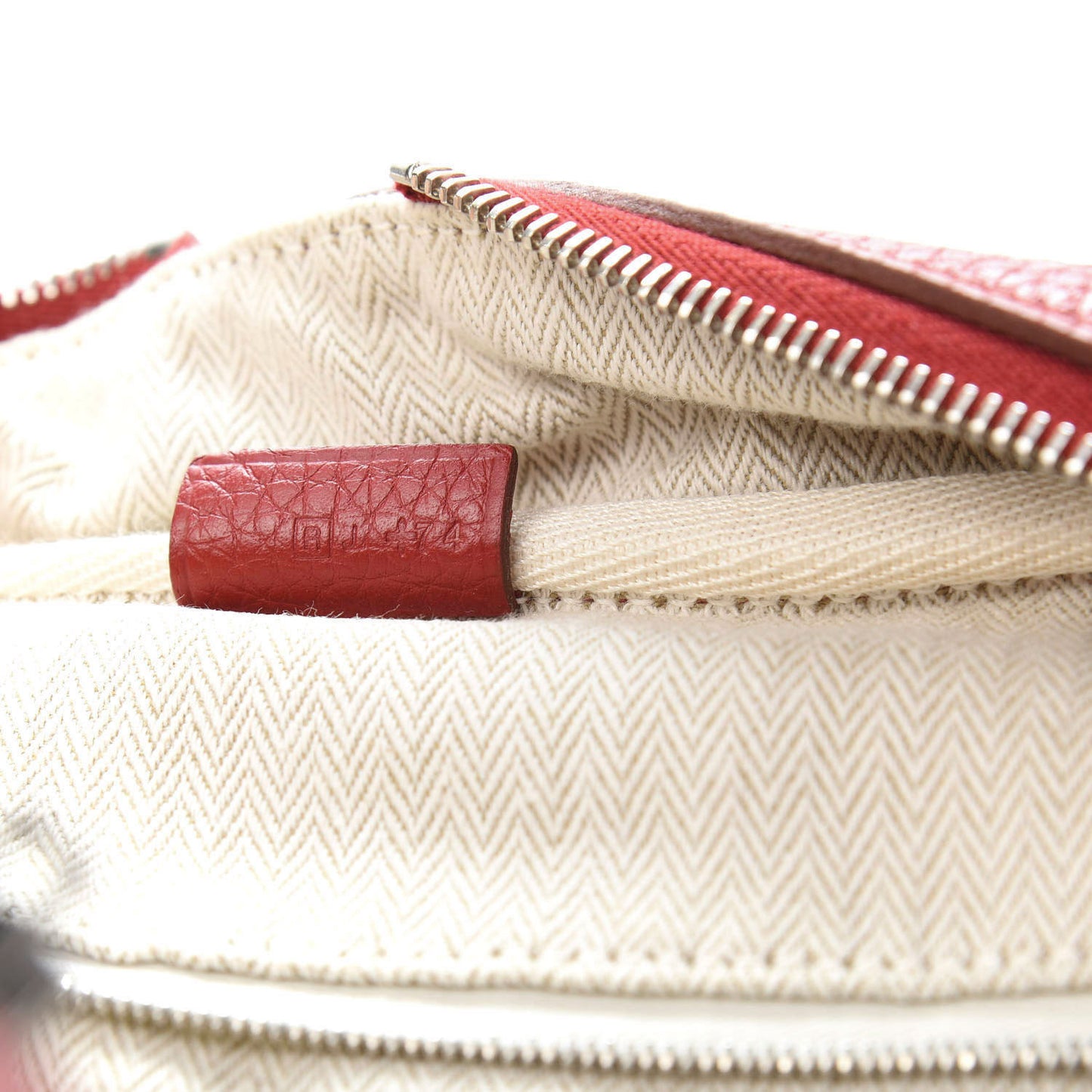 Taurillon Clemence Victoria II 35 Rouge Garance