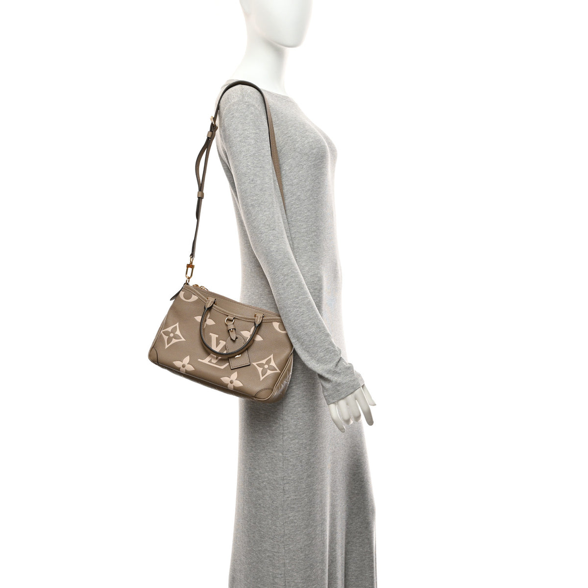 Louis Vuitton Empreinte Monogram Giant Trianon PM Tourterelle Creme 2 of 9