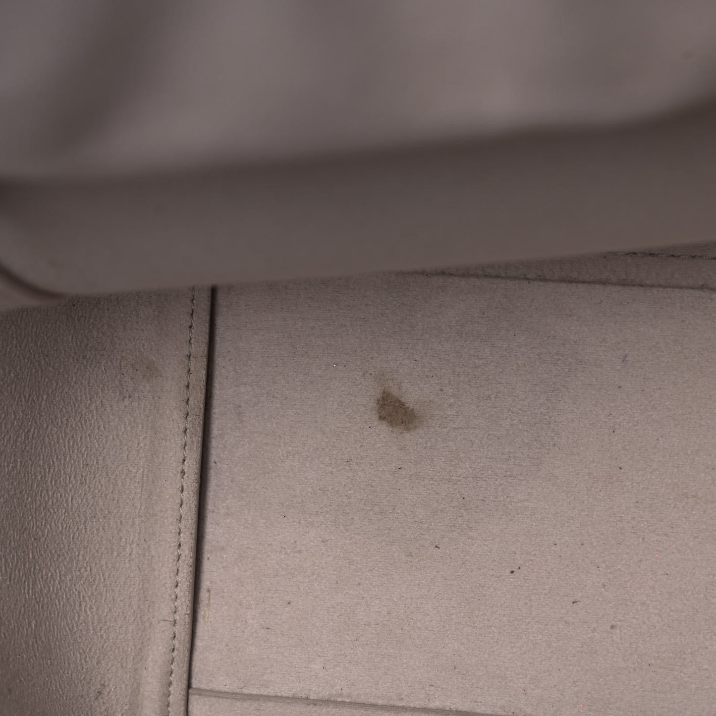 Caviar Medium Studded Deauville Tote Ivory