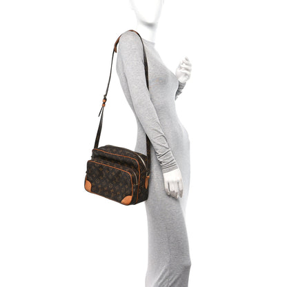 Louis Vuitton Monogram Nil 28 2 of 10