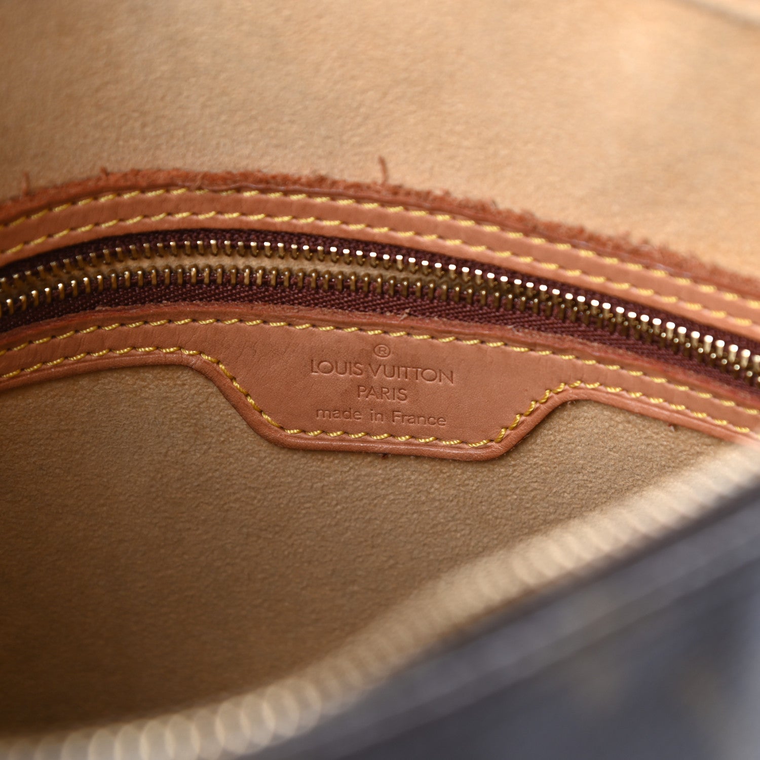 Louis Vuitton Monogram Looping GM 6 of 9