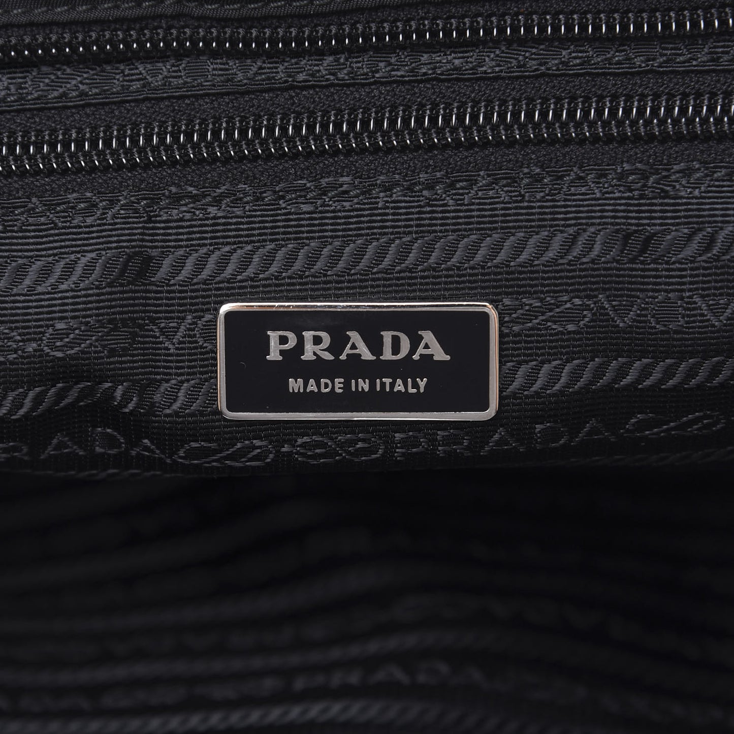 Nylon Vela Sport Messenger Bag Black