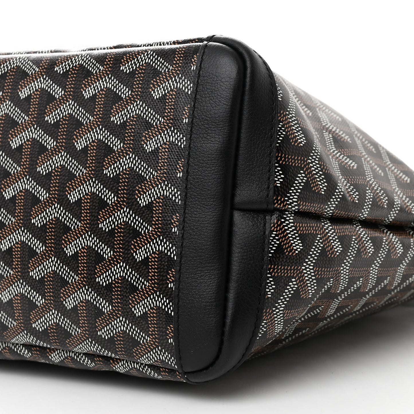 Goyardine Artois PM Black