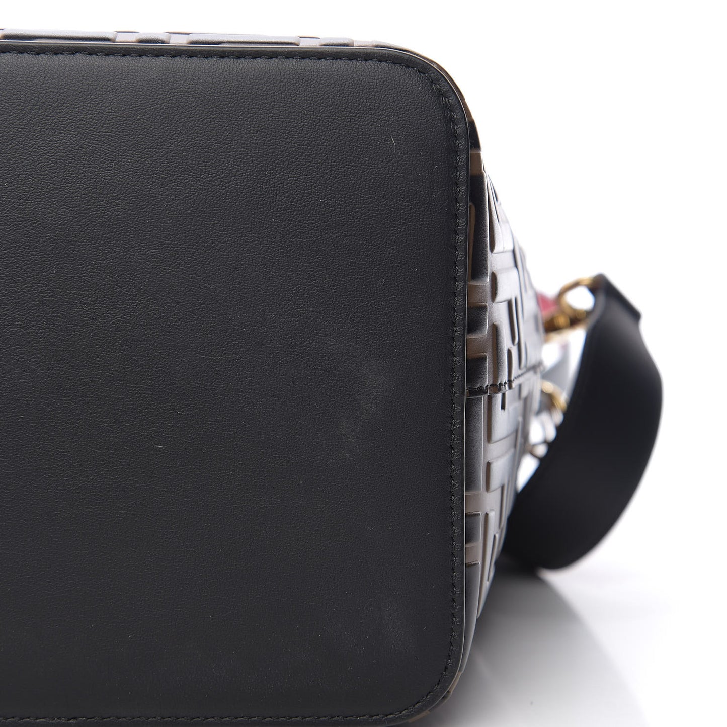 Vitello Grace F is Fendi Bi-Color FF 1974 Embossed Grande Mon Tresor Bucket Bag Maya Black Fragola