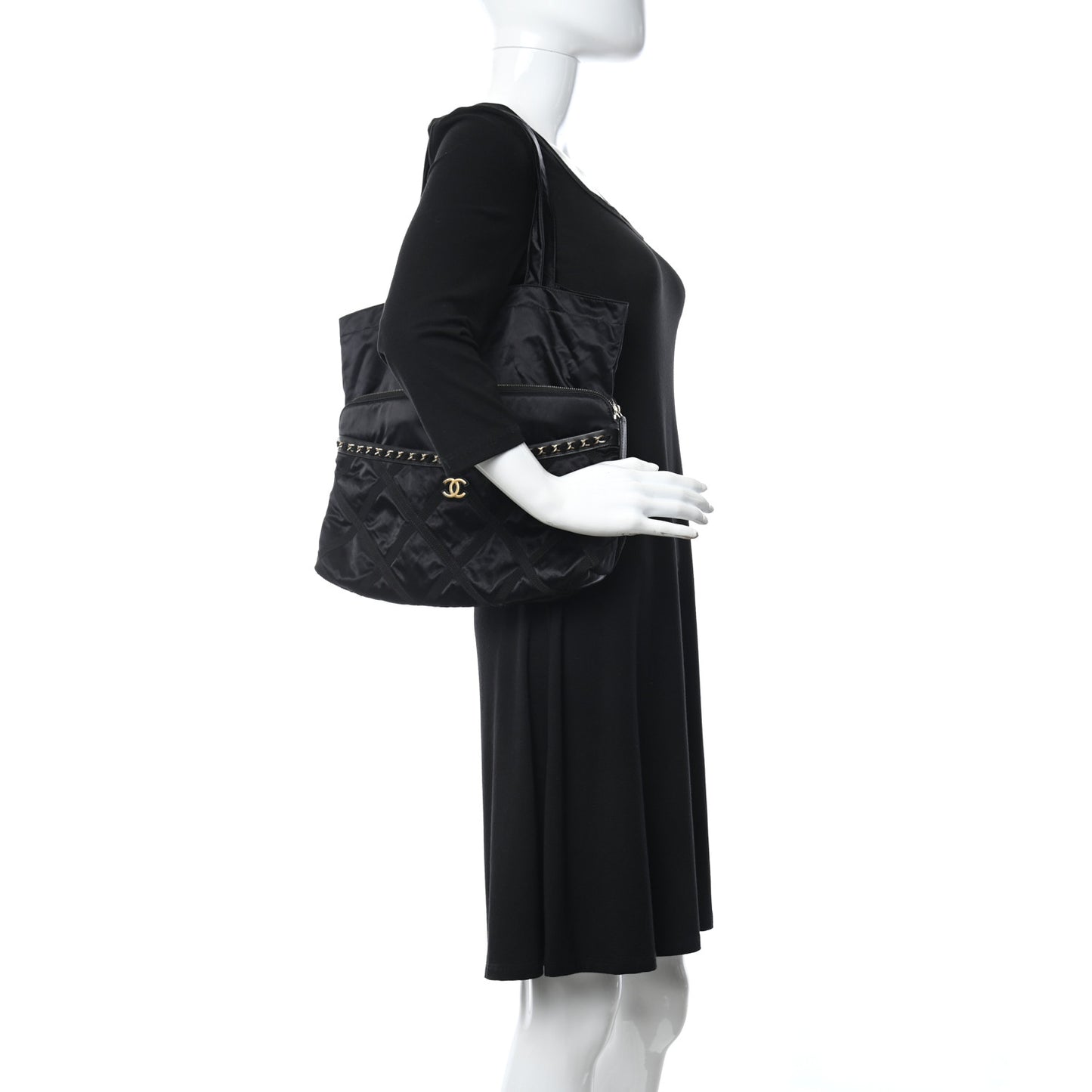 Nylon Grosgrain Large Lifestyle Pouch With Foldable Tote Black