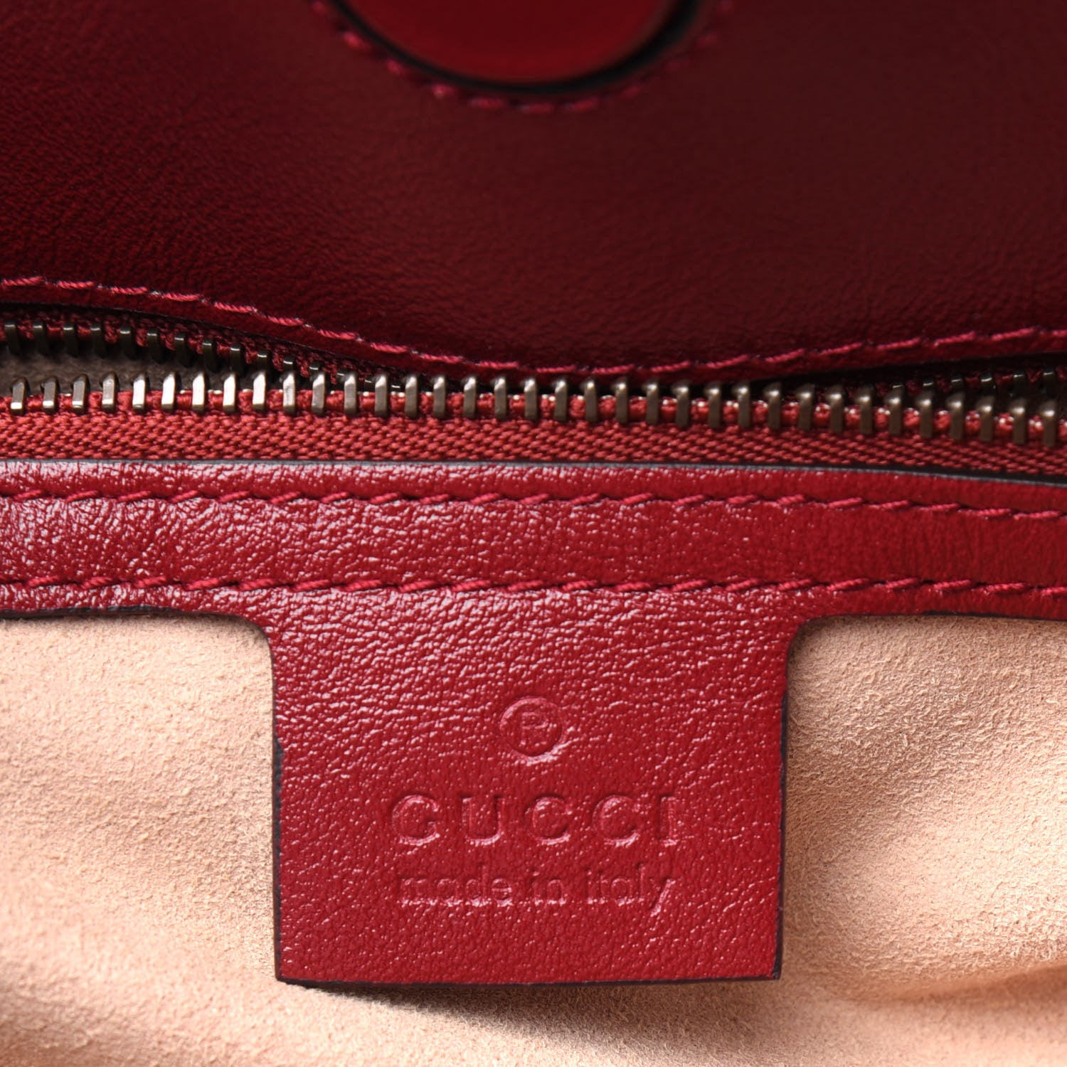 Gucci Azalea Calfskin Matelasse Heart Medium GG Marmont Slim Shoulder Bag Romantic Cerise 6 of 12
