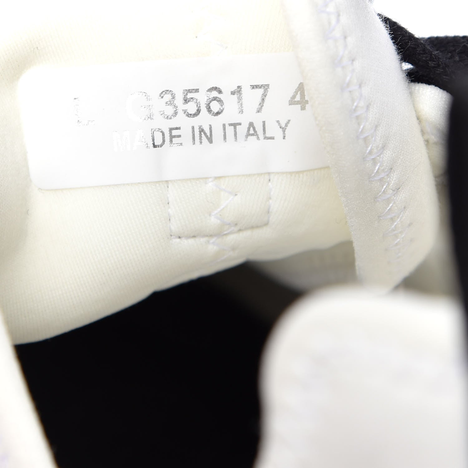Chanel Velvet Calfskin Mixed Fibers CC Sneakers 40 Ivory 10 of 11