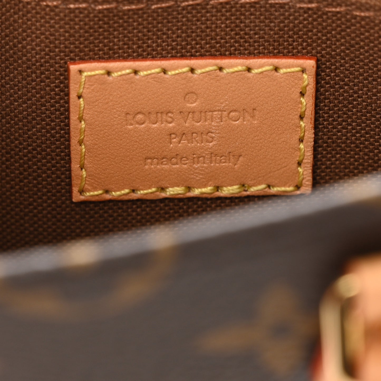 Monogram Petit Sac Plat