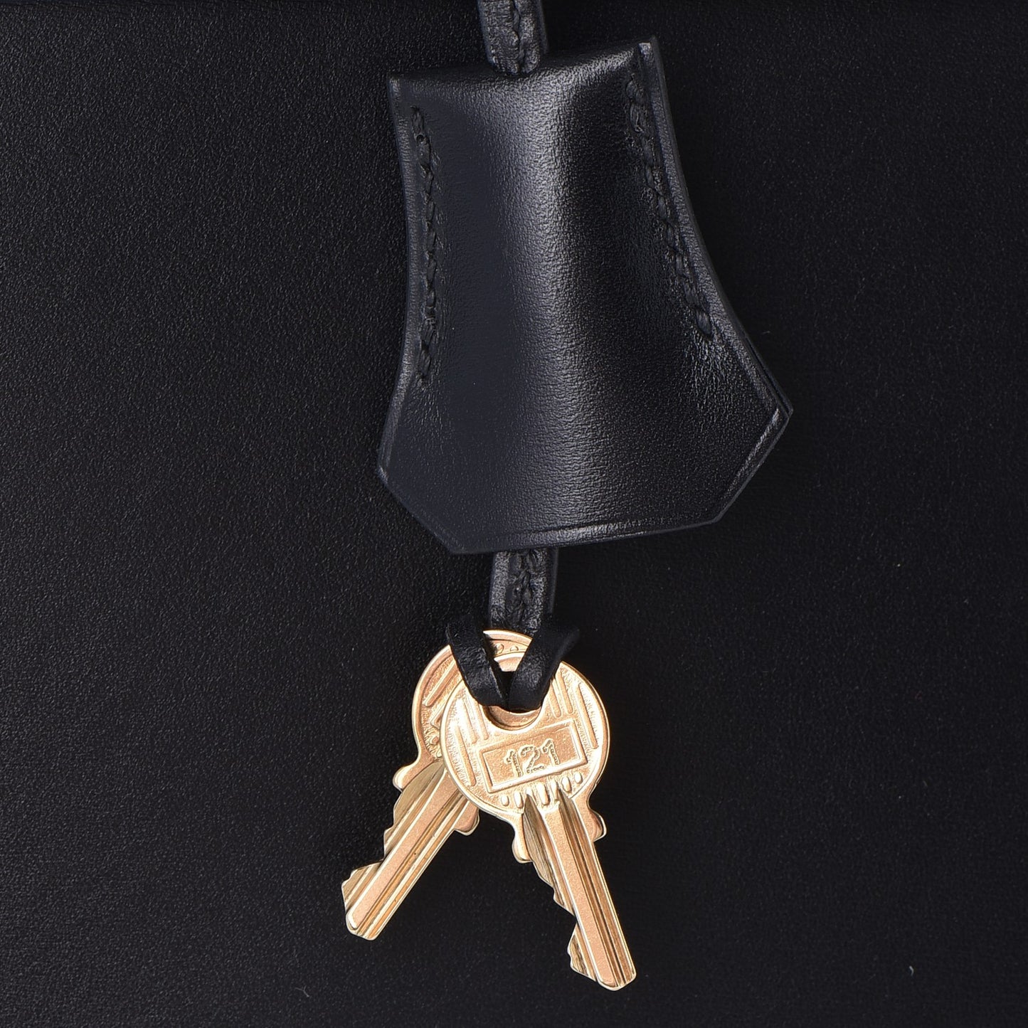 Box Kelly Sellier 32 Black