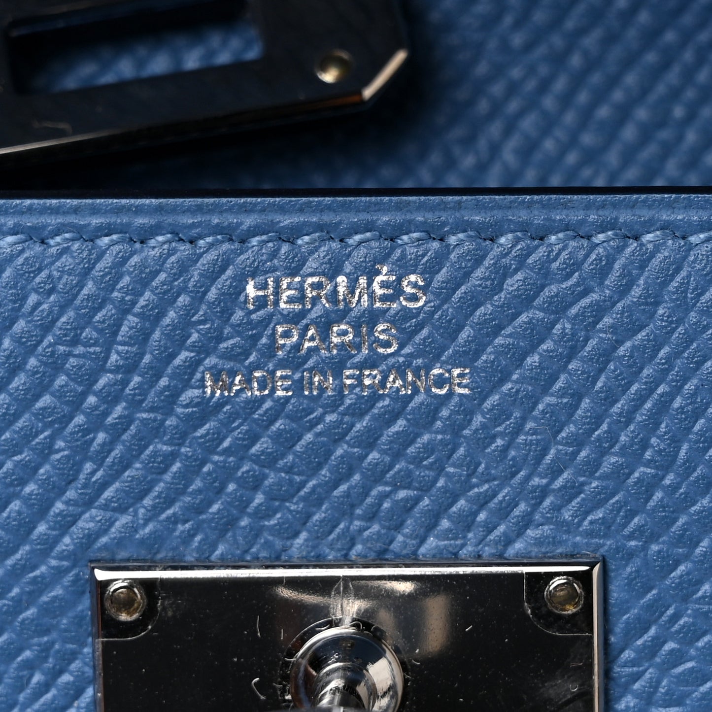 Epsom Kelly Longue Wallet Bleu Azur