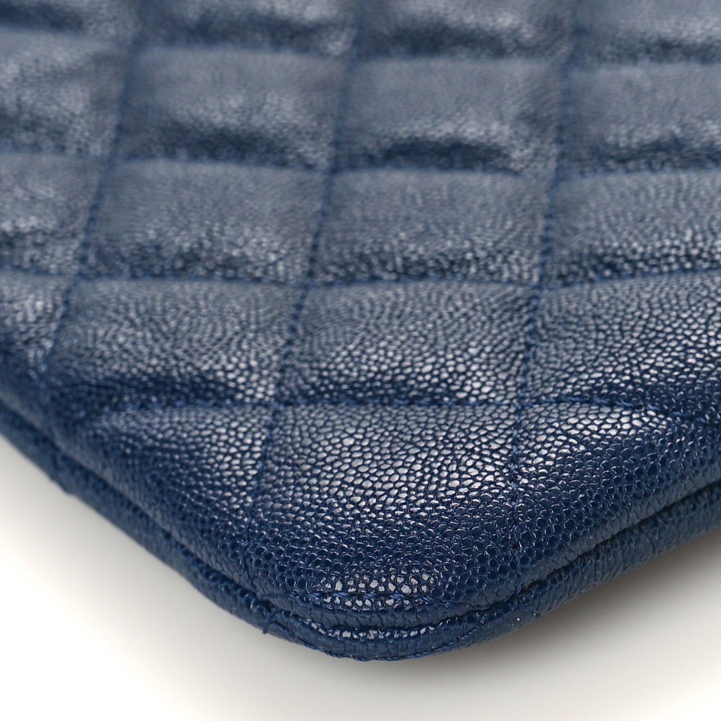 Caviar Quilted Medium Boy Cosmetic Case Navy