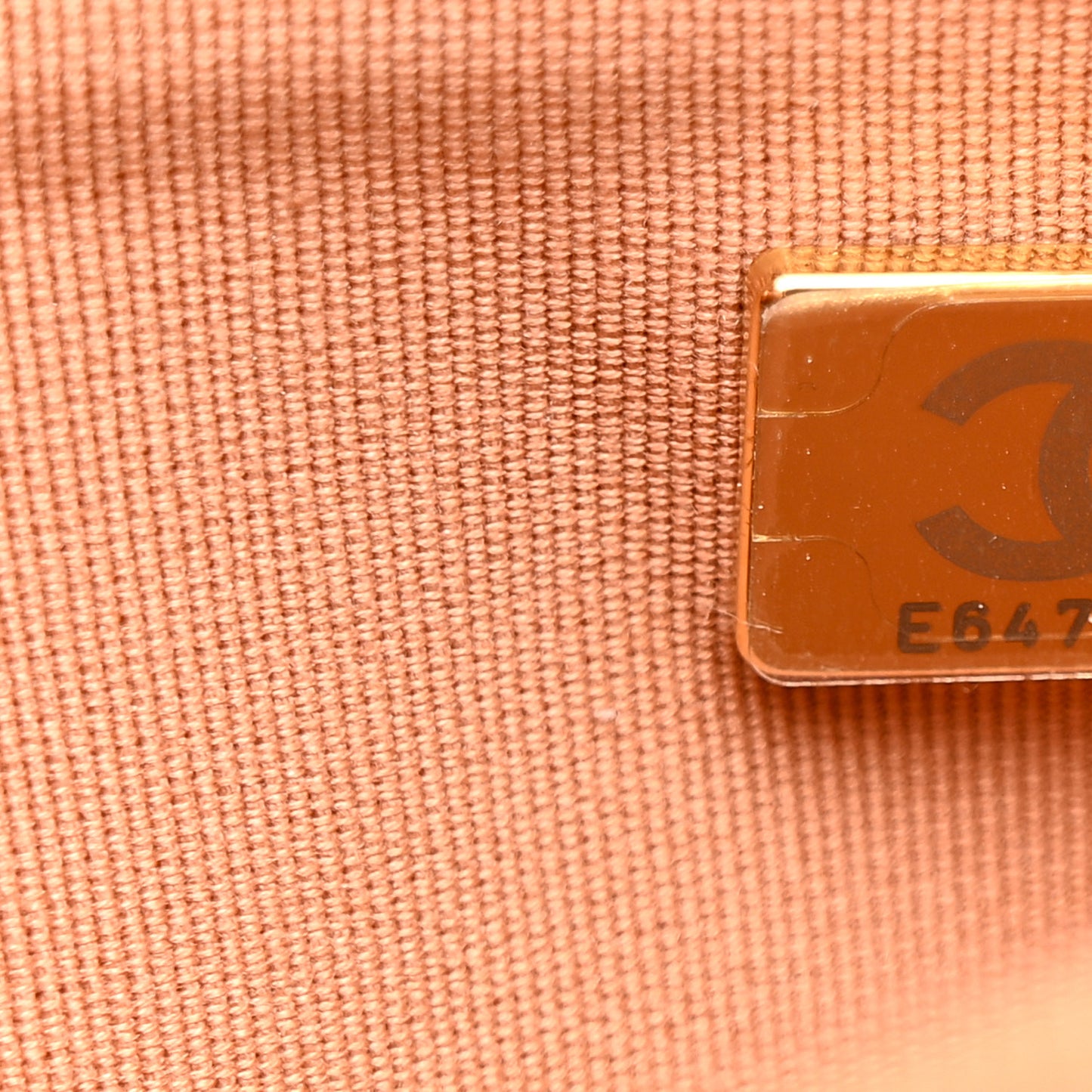 Caviar Quilted Wallet on Chain WOC Dark Beige