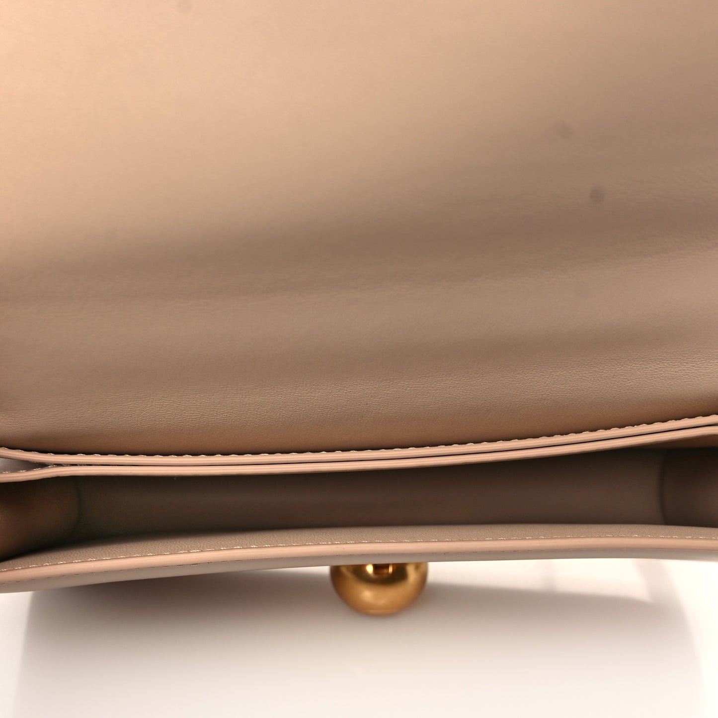Spazzolato Calfskin Classic Mini BV Bag Nude