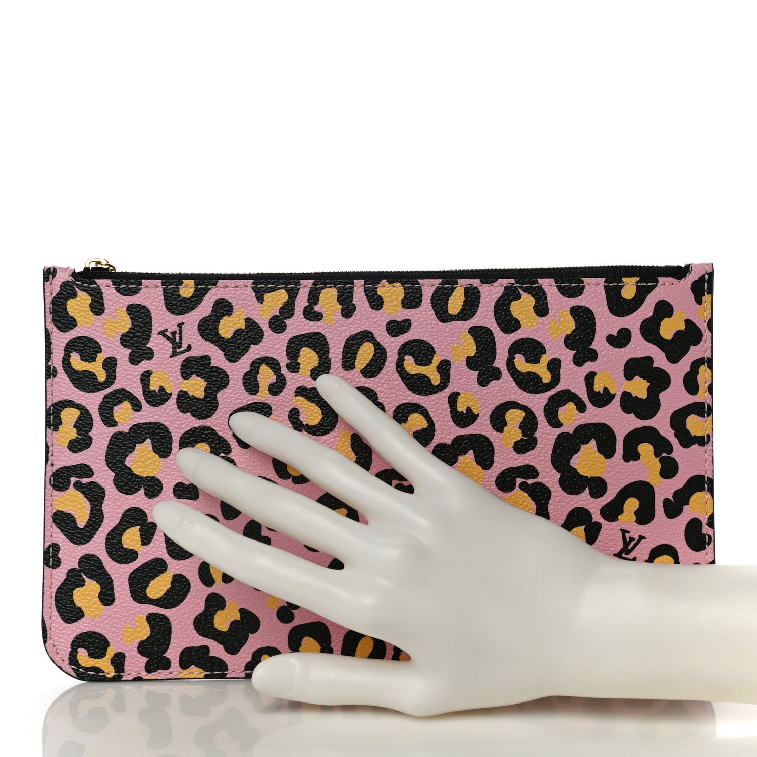 Louis Vuitton Monogram Giant Wild At Heart Neverfull MM Pochette Black 2 of 9