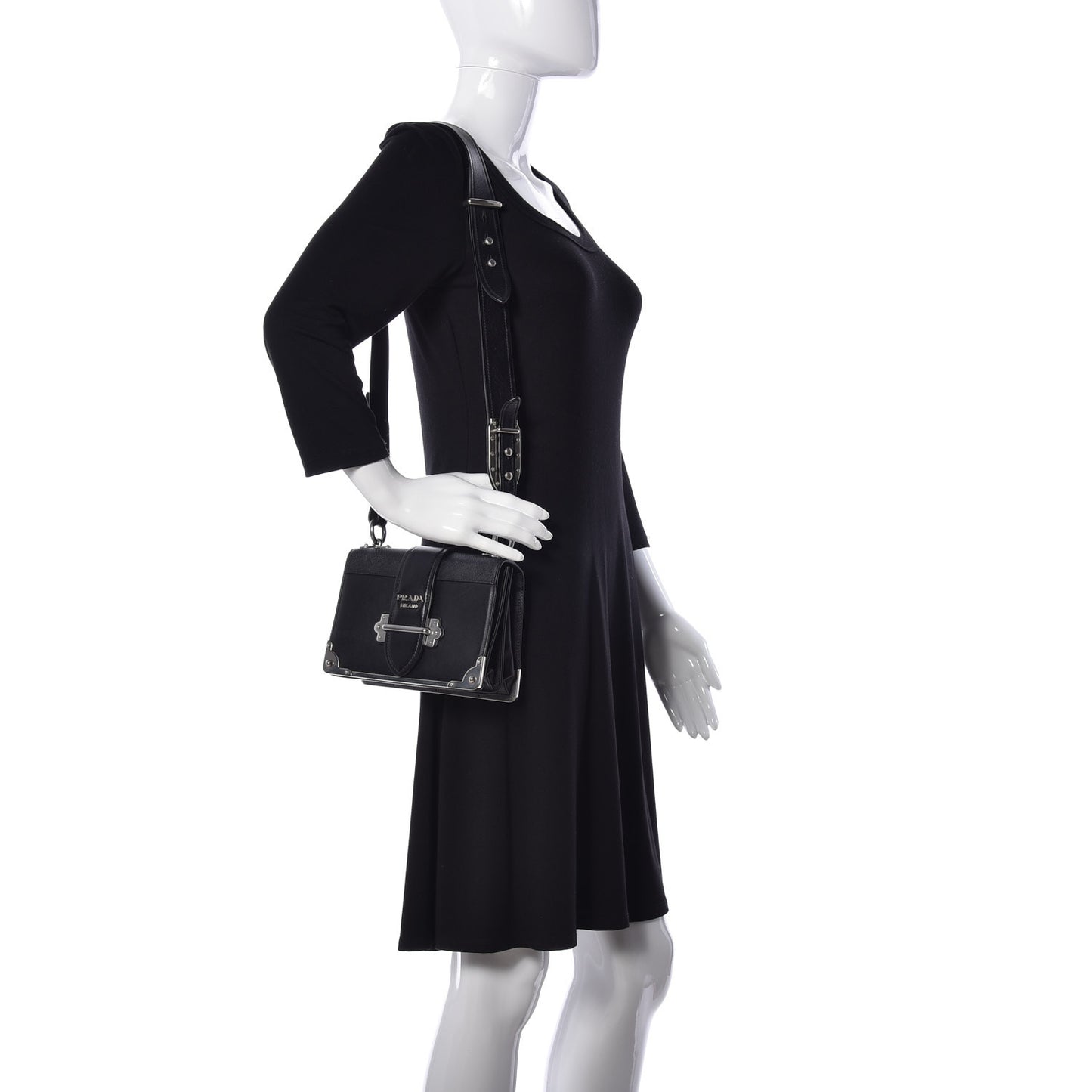 City Calf Saffiano Cahier Bag Black