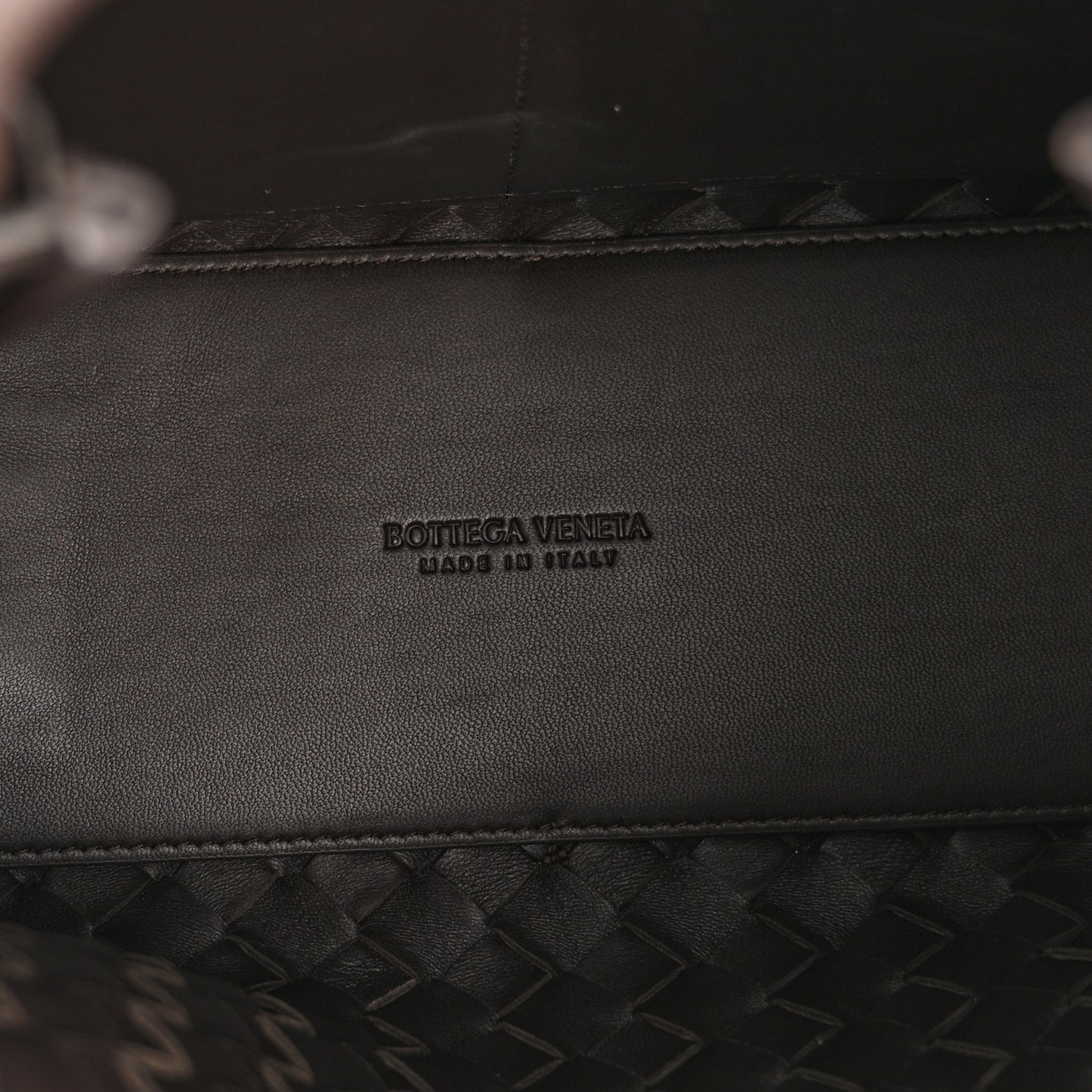 Nappa Intrecciato Medium Andiamo Shoulder Bag Fondant