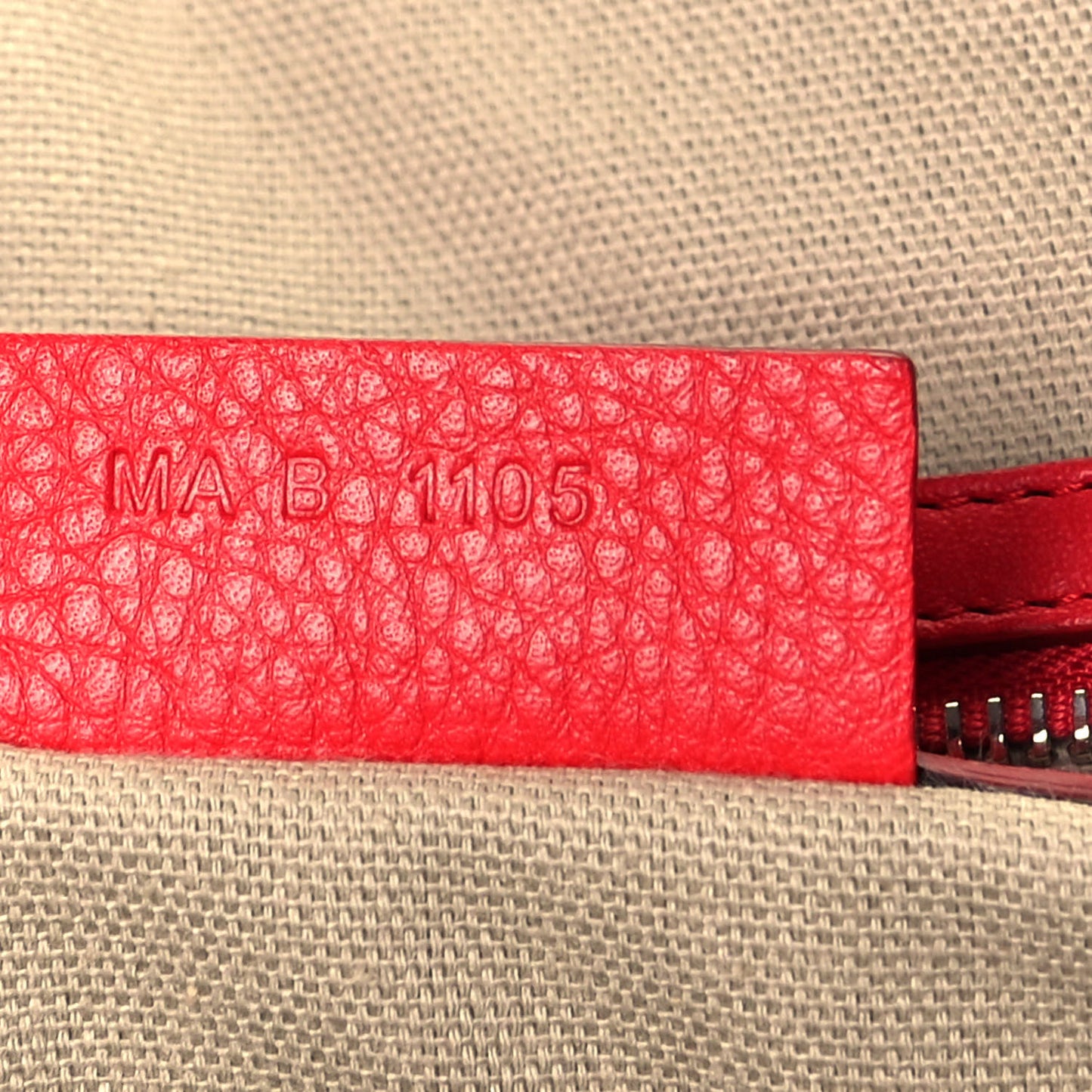 Waxed Calfskin Micro Nightingale Medium Red