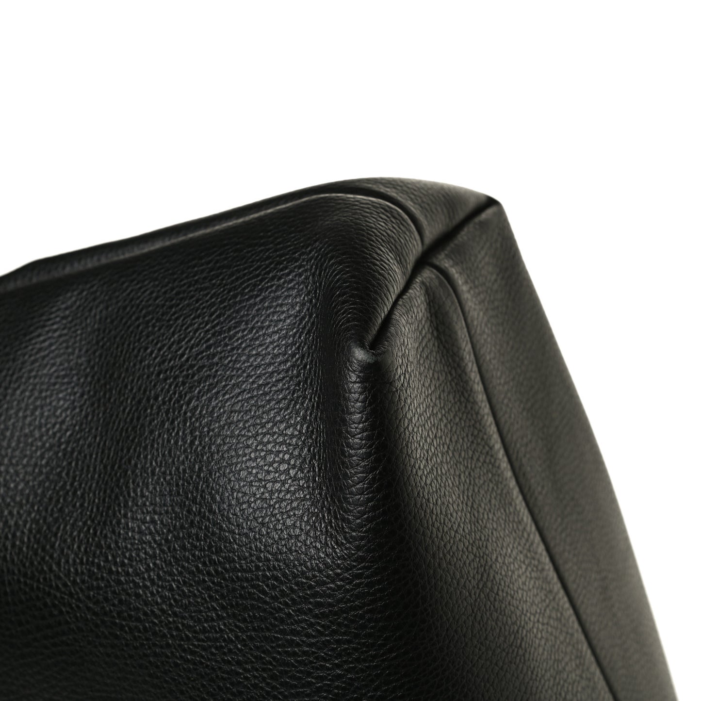 Pebbled Calfskin Bamboo Tassel Tote Black