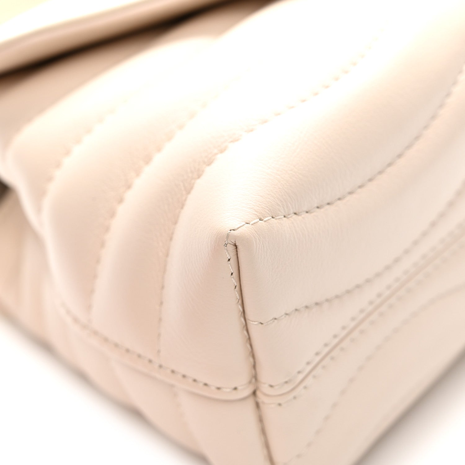 Louis Vuitton Calfskin Hold Me New Wave Ivory 12 of 14