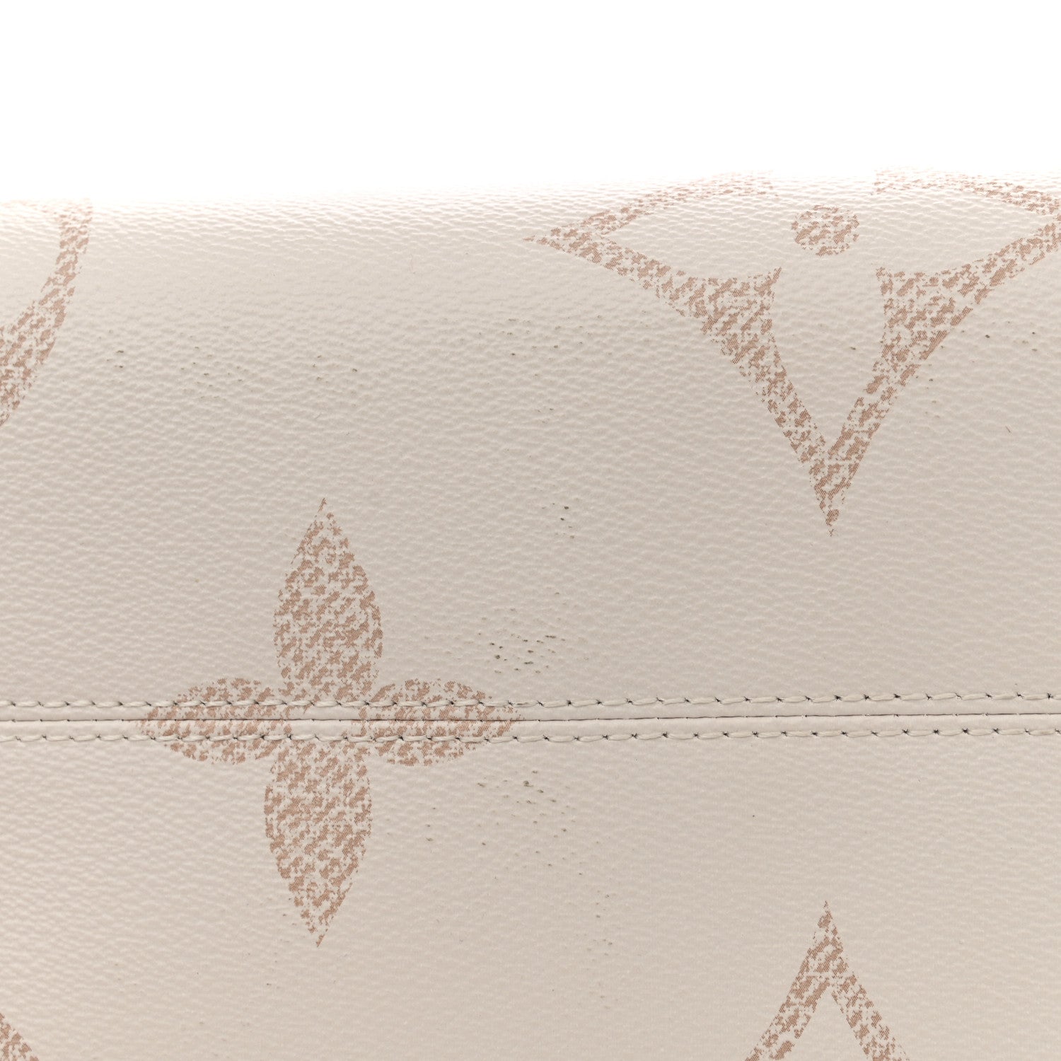 Louis Vuitton Monogram Dune Giant Onthego MM 10 of 10