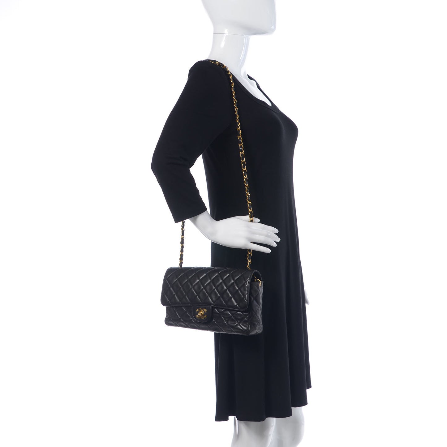 Lambskin Quilted Medium Single Flap Black