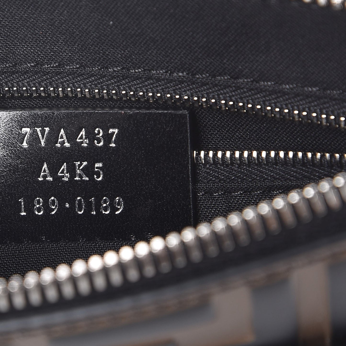 Vitello Century Bi-Color FF 1974 Embossed Messenger Maya Black