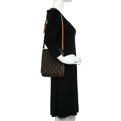 Louis Vuitton Monogram Musette Salsa 2 of 11