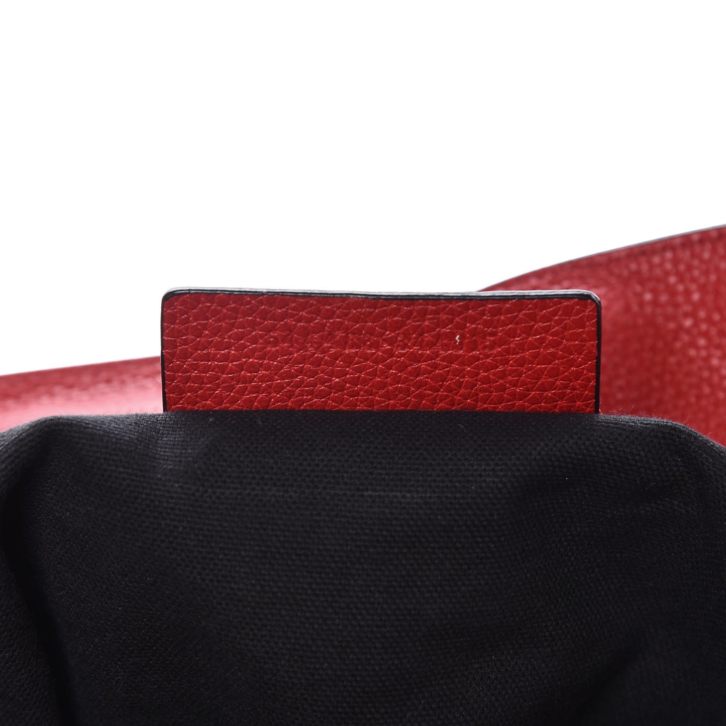 Pebbled Calfskin Small Skull Padlock Zip Around Tote Red