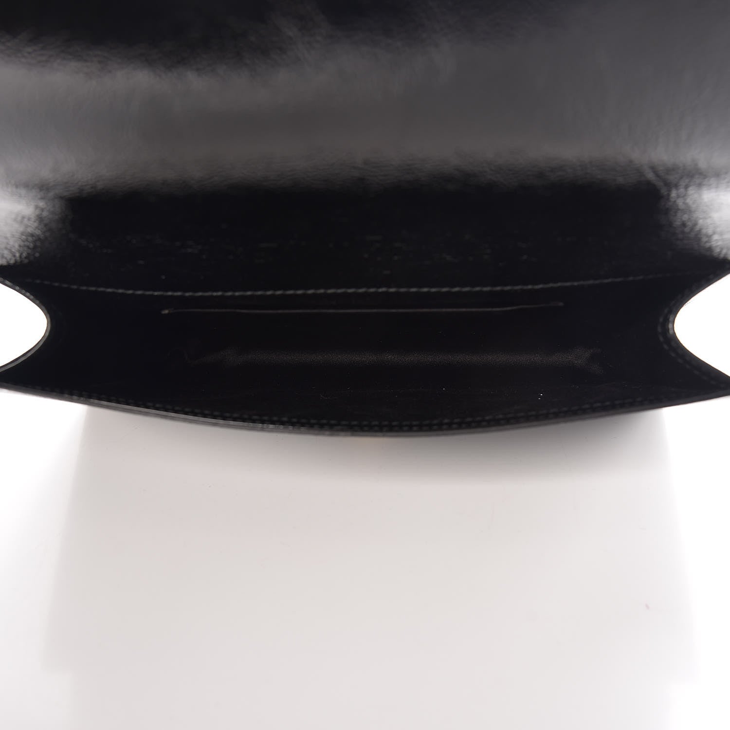 Saint Laurent Textured Patent Monogram Large Belle De Jour Clutch Black 5 of 6