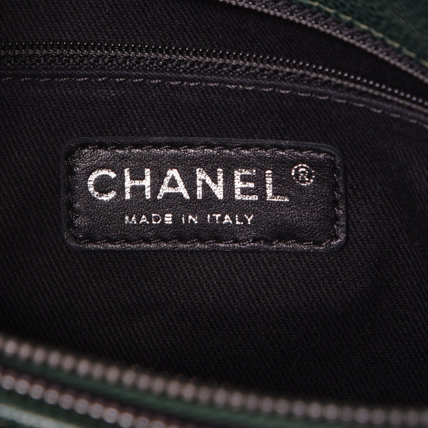 Chanel Caviar Chic Shopping Tote Dark Green 6 of 12