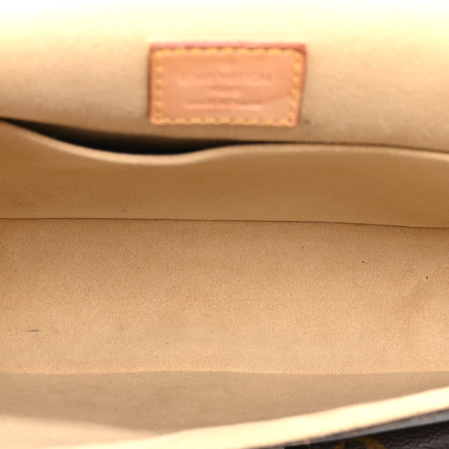 Louis Vuitton Monogram Hudson PM 5 of 11