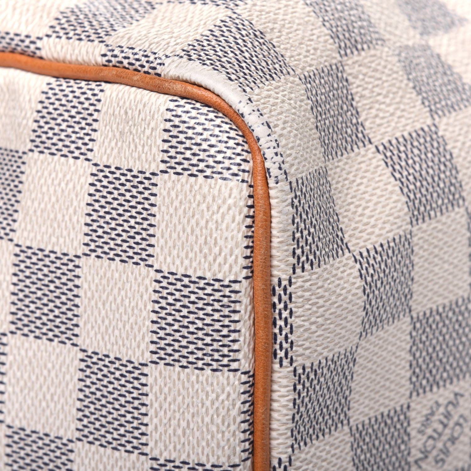 Louis Vuitton Damier Azur Speedy 25 14 of 27