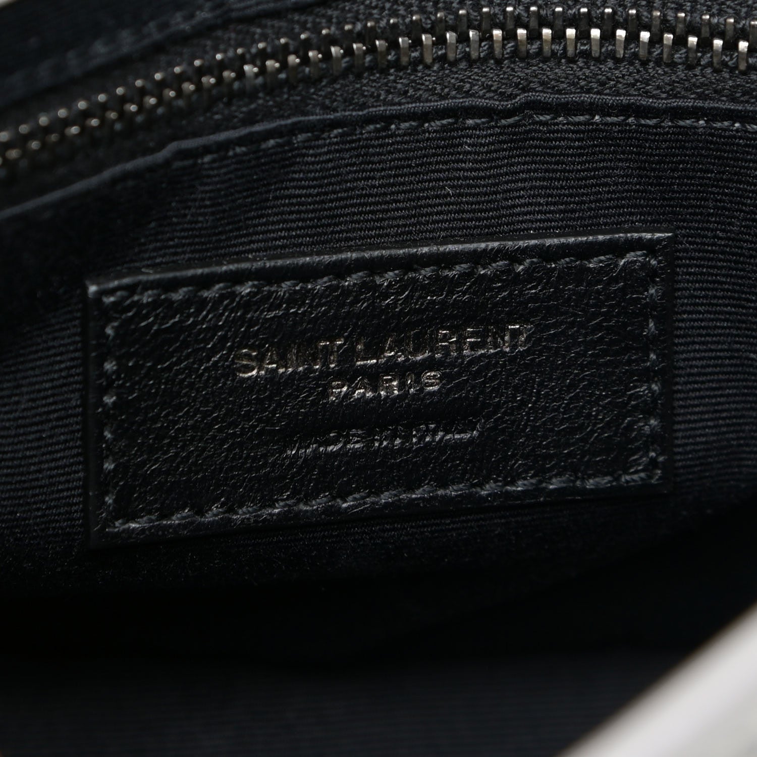 Saint Laurent Crinkled Calfskin Matelasse Monogram Niki Chain Wallet Granite 6 of 10