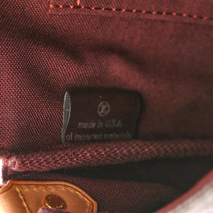Louis Vuitton Monogram Favorite MM 7 of 12