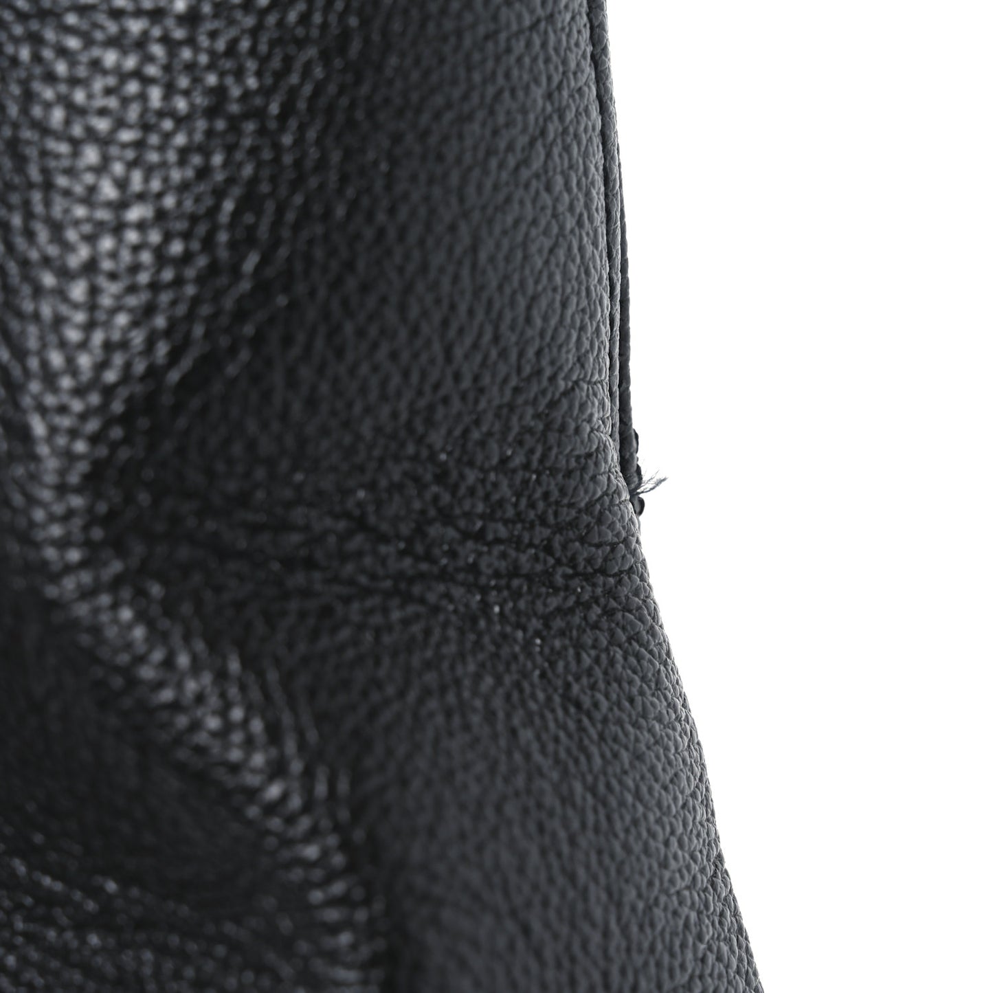 Grained Calfskin Medium TF Hobo Black