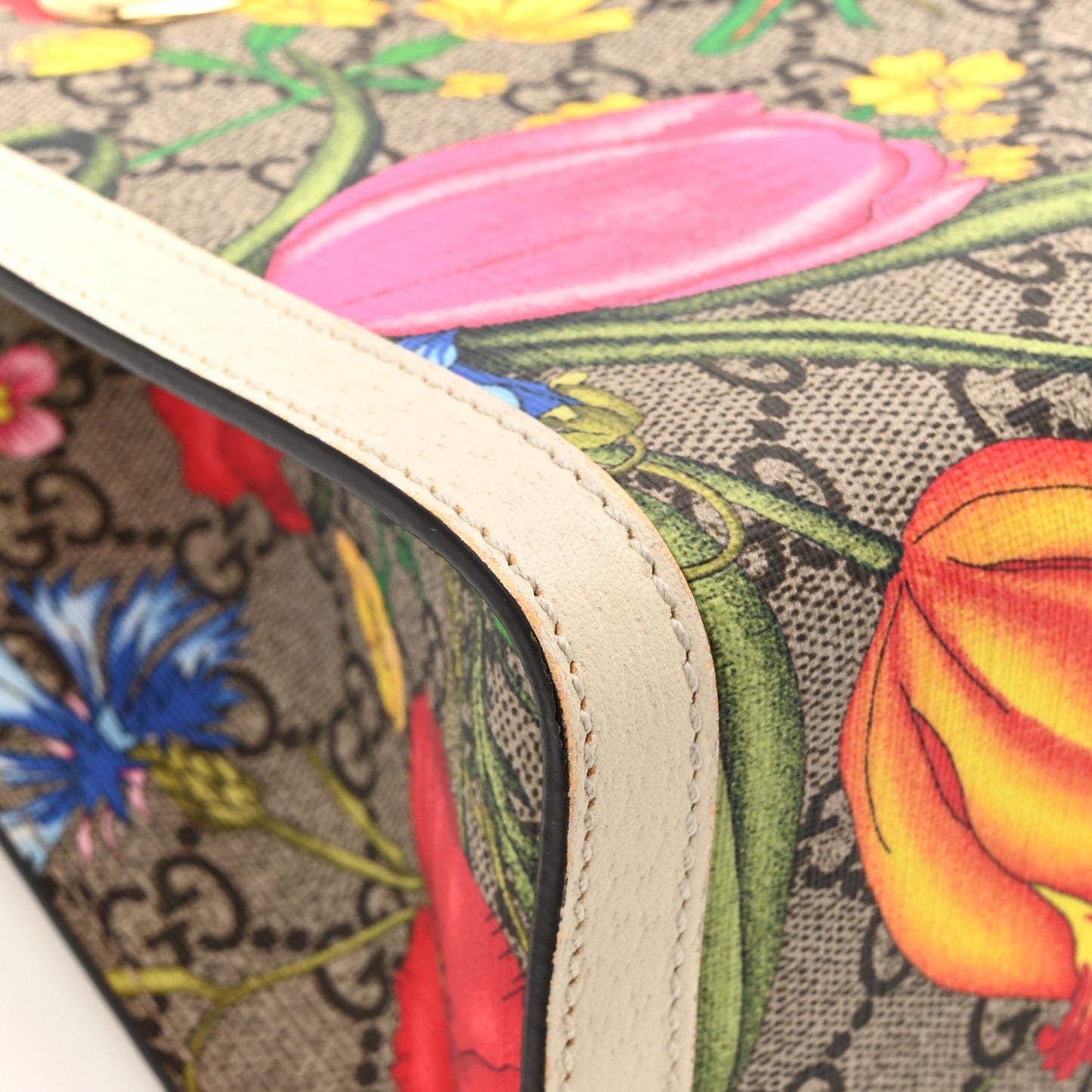 GG Supreme Monogram Flora Textured Calfskin Small Padlock Tote Beige Ebony Multicolor Mystic White